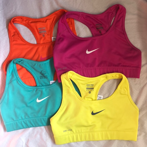 Nike Pro Sports Bras - Picture 1 of 1
